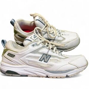 New Balance 843 Women's Size 8.5 Walking Sneakers Chunky‎ Trainers Breast Cancer